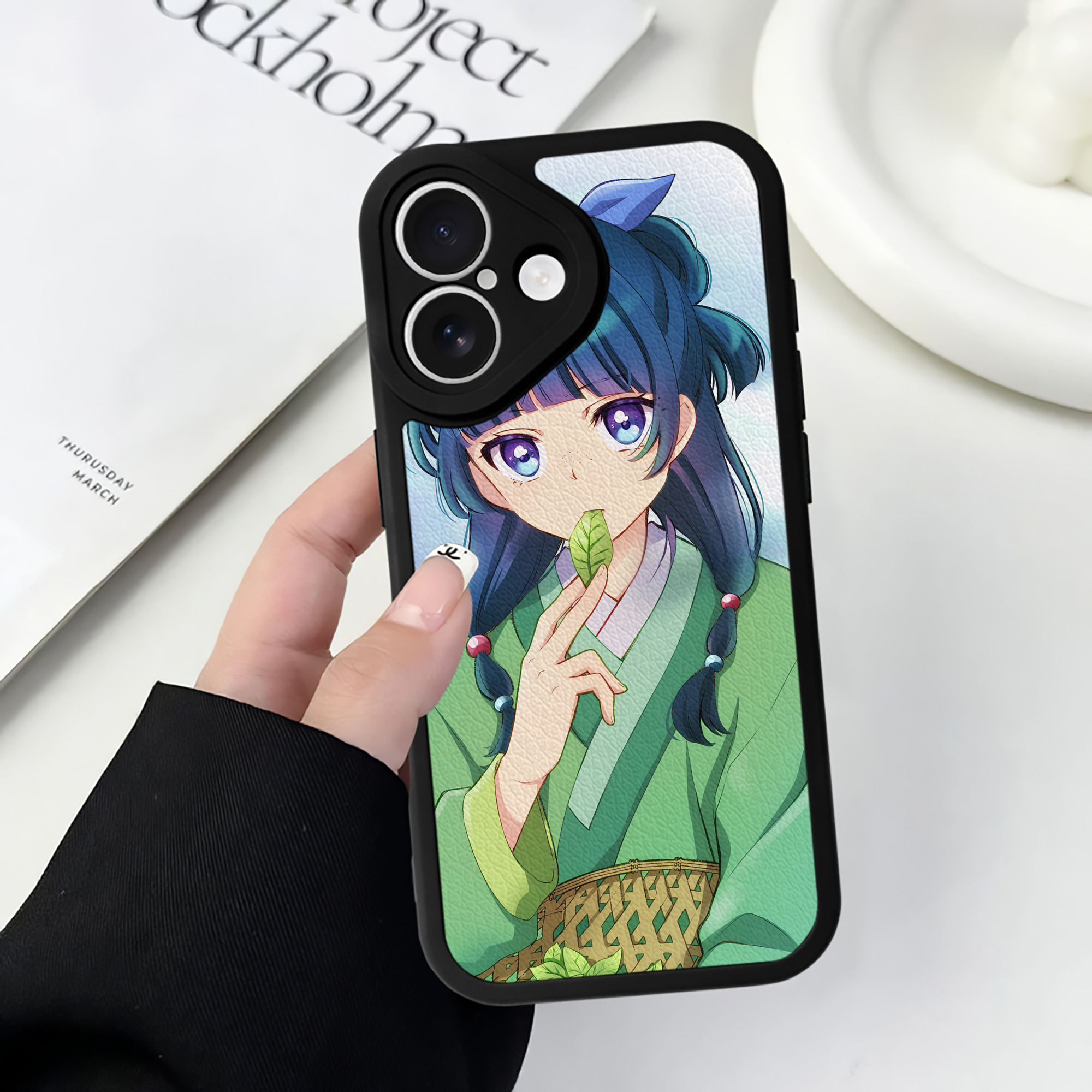 （画像用） 薬屋のひとりごと The Apothecary Diaries 【iPhone 16シリーズ対応】シリコンスマホケース（レザー調） 材質：シリコン